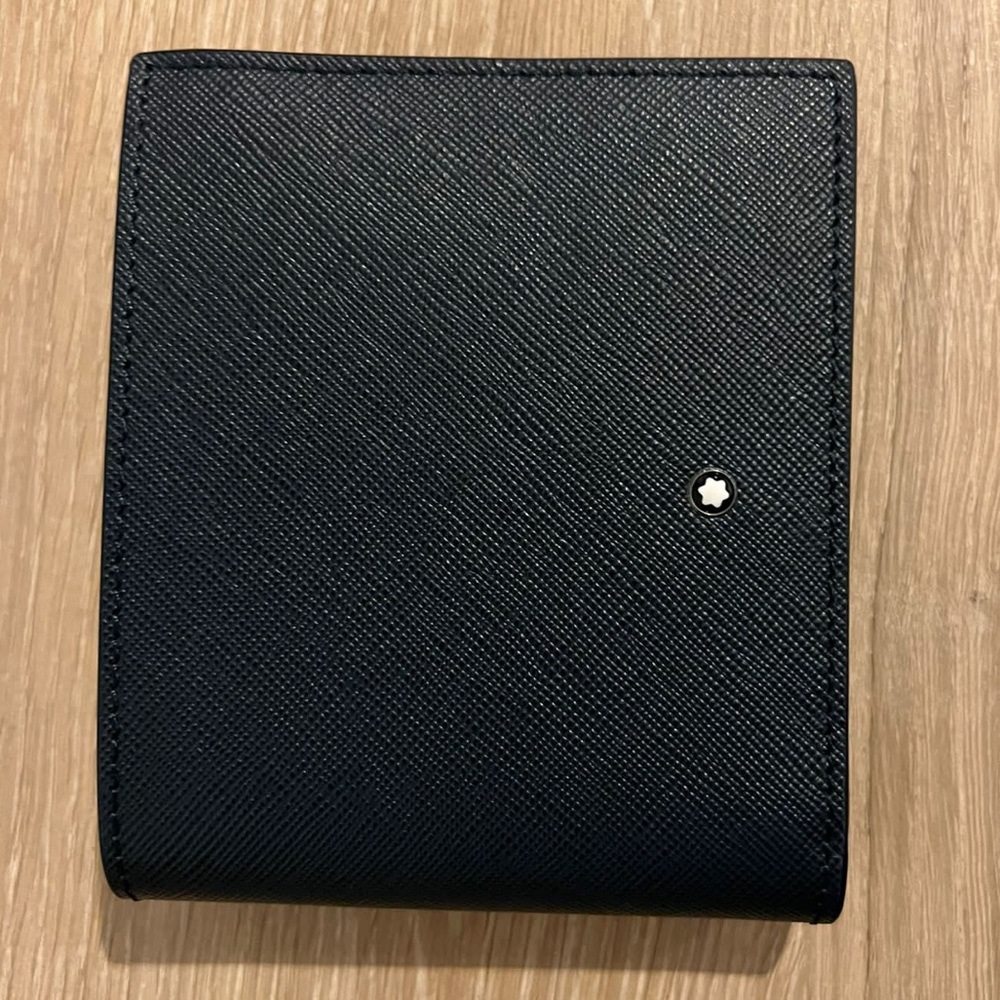 Beautiful BRAND NEW men's Mont Blanc wallet - Picture 5 of 5